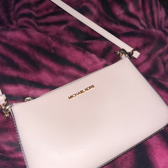 Michael Kors Jet Set Convertible Crossbody Purse - Picture 6 of 6